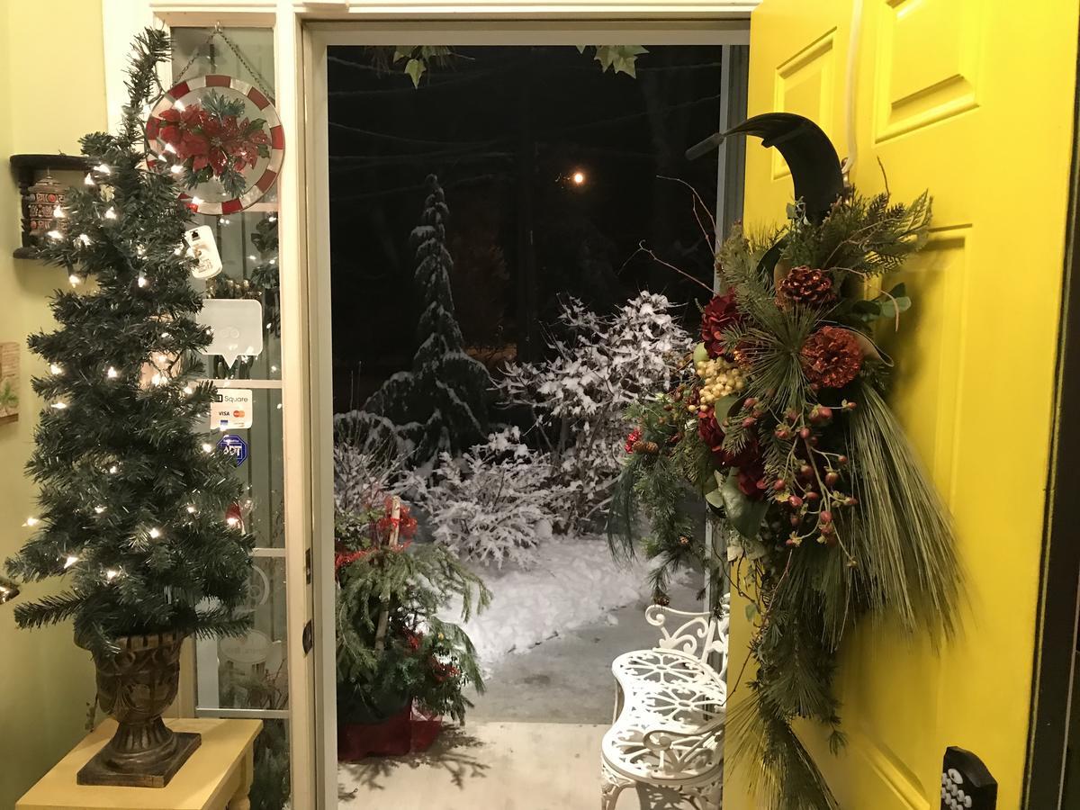 Yellow Door Bed And Breakfast Fort Erie Extérieur photo
